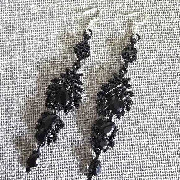 Black Floral Rhinestone Dangle Teardrop Bridal Wedding Prom Holiday Earrings - Picture 1 of 4